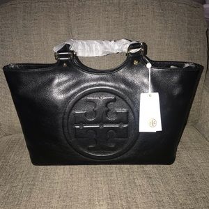 Torch Burch Bombe Burch Tote in Black